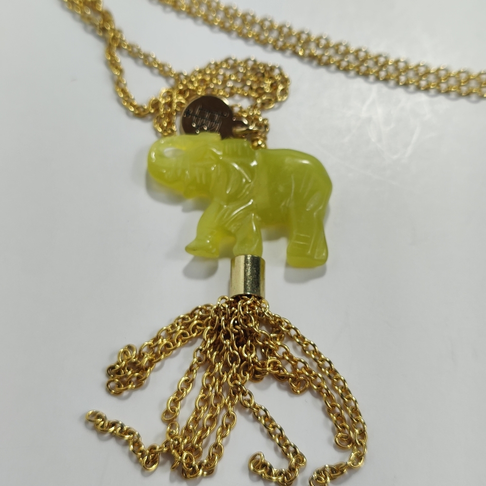 Bourbon‎ and Bowties Jade Elephant Necklace Gold-tone Long 30” Boho - Picture 6 of 8